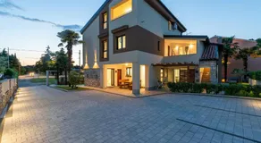 APP Sandro with Pool / Two-Bedroom with Terrace A1 - Image 2