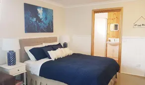 Hawley Beachside Accommodation - Image 3