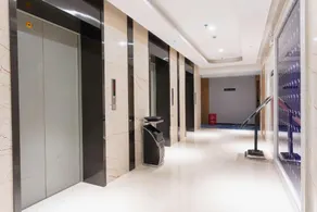 Yeste Hotel Liuzhou Wuxing Pedestrian Street Sunshine 100 Ancient Town - Image 2