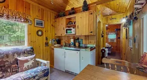 Cozy Cabin - Image 4