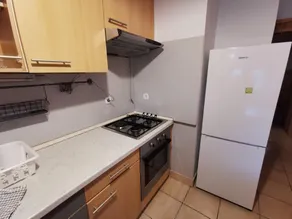 Apartment for four with free parking - Image 3