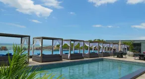Blue Sea Hotel - Image 2