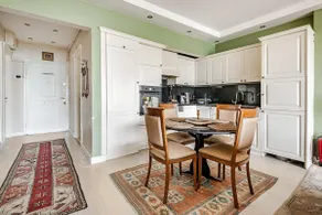 Luxury Seaside Apartment with Bosphorus View in Sarıyer - Image 3