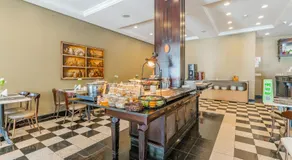 Batel Luxury - Próx Pátio Batel - Image 5