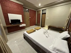 The Oasis Resort - Image 3