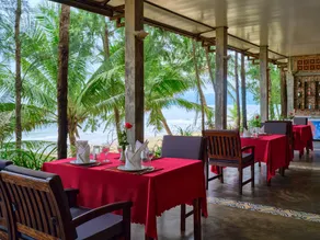 Lang Co Beach Resort - Image 4
