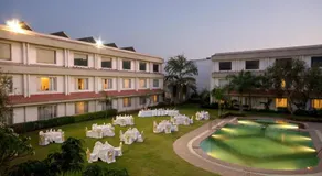 Hotel Express Residency-Jamnagar - Image 5