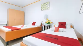 RedDoorz near Ormoc Port Terminal - Image 2
