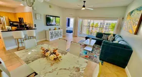 Luxurious & Epic Condo in heart of Orlando - Image 3