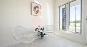 Bottlebrush Retreat - 4BR Home in Griffin - Image 5