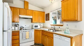 8639 Ustick - Image 4