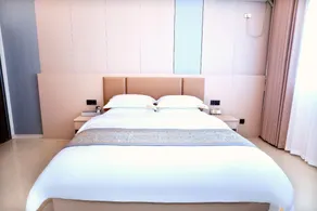 Huayi Smart Hotel - Image 3