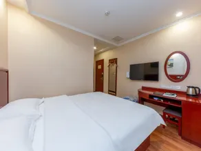 GreenTree Inn Beijing Yanqing District Railway Station North Plaza South CaiYuan Hotel - Image 2