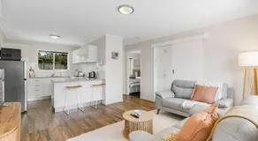 Charm in Leafy Centenary Heights! - Image 2