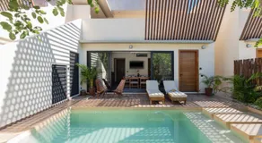 Villas Asana Leaf - Image 1