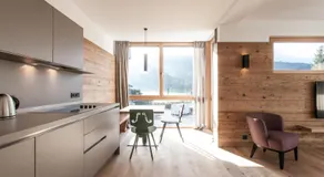 Hubertus Apartments - Image 2