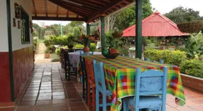 Villa Liliana Lodge Mesa de los Santos - Image 4
