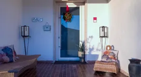 Nest Guesthouse - Image 5