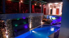 Villa Baywatch, Rumassala - Image 3