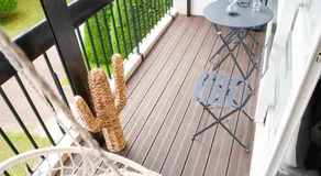Superbe appartement avec balnéo. - Image 2