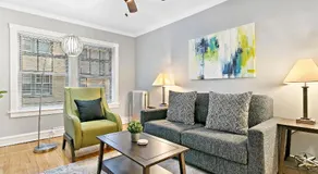 Well equipped Spotless 1BR near Chicago highlights - Image 2