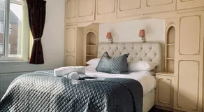 Home like 3 bed house Sheffield - Image 2