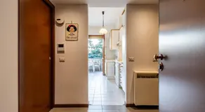 Apartment for Two in Monza - Image 4
