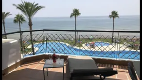 Mi Capricho Apartment with Sea Views and Gardens - Image 5