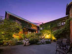 Changzhou Qingguo Alley Songjiantang Cultural Famous Hotel - Image 3