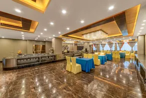 Baiyin Hotel - Image 3
