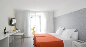 Apartamentos Turisticos Mix BR AT2179 - Image 2