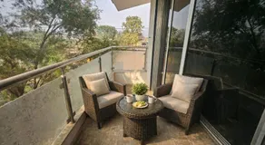 4BHK AC Luxury Seven Hills Villa With Garden , BBQ , CARROM , TENNIS TABLE , Near Lonavala - 10 minutes From Imagica & Wet n Joy - Image 4