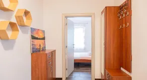 Bay View Apartment - Image 5