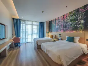 Meixu M Hotel (Zhangjiagang Fenghuang Shopping Plaza) - Image 2