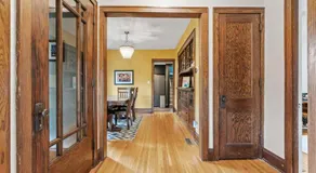 Lowry Parlour - Image 5