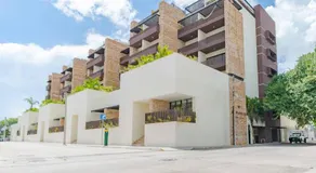 Condo Verde Oasis - Central 2 bedroom with pool, gym, private terrace - At Veranto Condos - Image 5