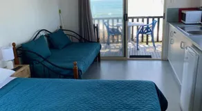 Absolute Oceanfront Tourist Park - Image 2