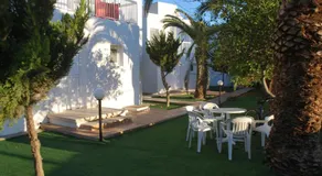 Flisvos Beach Apartments - Image 3