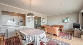 Apartment in Knokke-Heist by the Seafront - Image 2