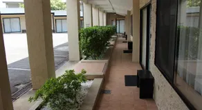 The Pioneer Way Motel - Image 2