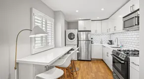 Modern 1BR • Steps to Venice Beach - Image 3
