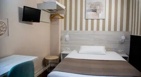 Hostal Gud Salamanca - Image 4