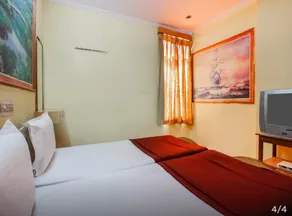 Hotel Alveera - Image 2