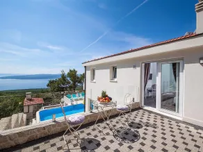 Casa vacacional con barbacoa, terraza y jacuzzi | Vistas al mar - Image 3