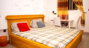 Hôtel 550 - Image 2
