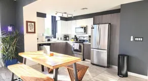 Modern Luxury Miami- Downtown-Brickell 2BD-2BA - Image 5
