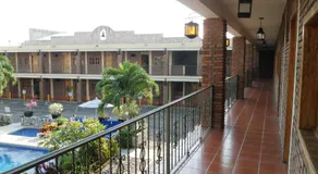 Hotel Montroi Express - Image 4