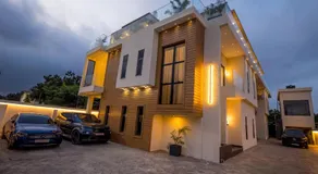 MODERN 2-BeDROOMS - Image 3
