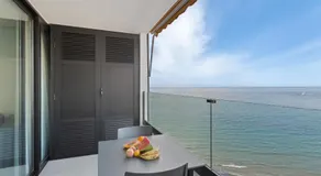 Ocean wave retreat - Image 5
