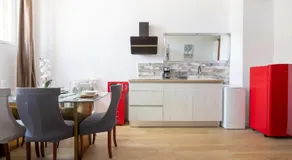 Home2Book Modern Stay Cozy Apt Seville - Image 3